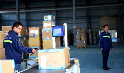 智慧物流新篇章 海格物流首条智能分拣传送带正式启用，引领仓储服务革新